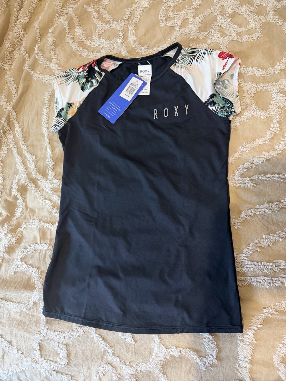 Roxy Black Short Sleeve Rashguard